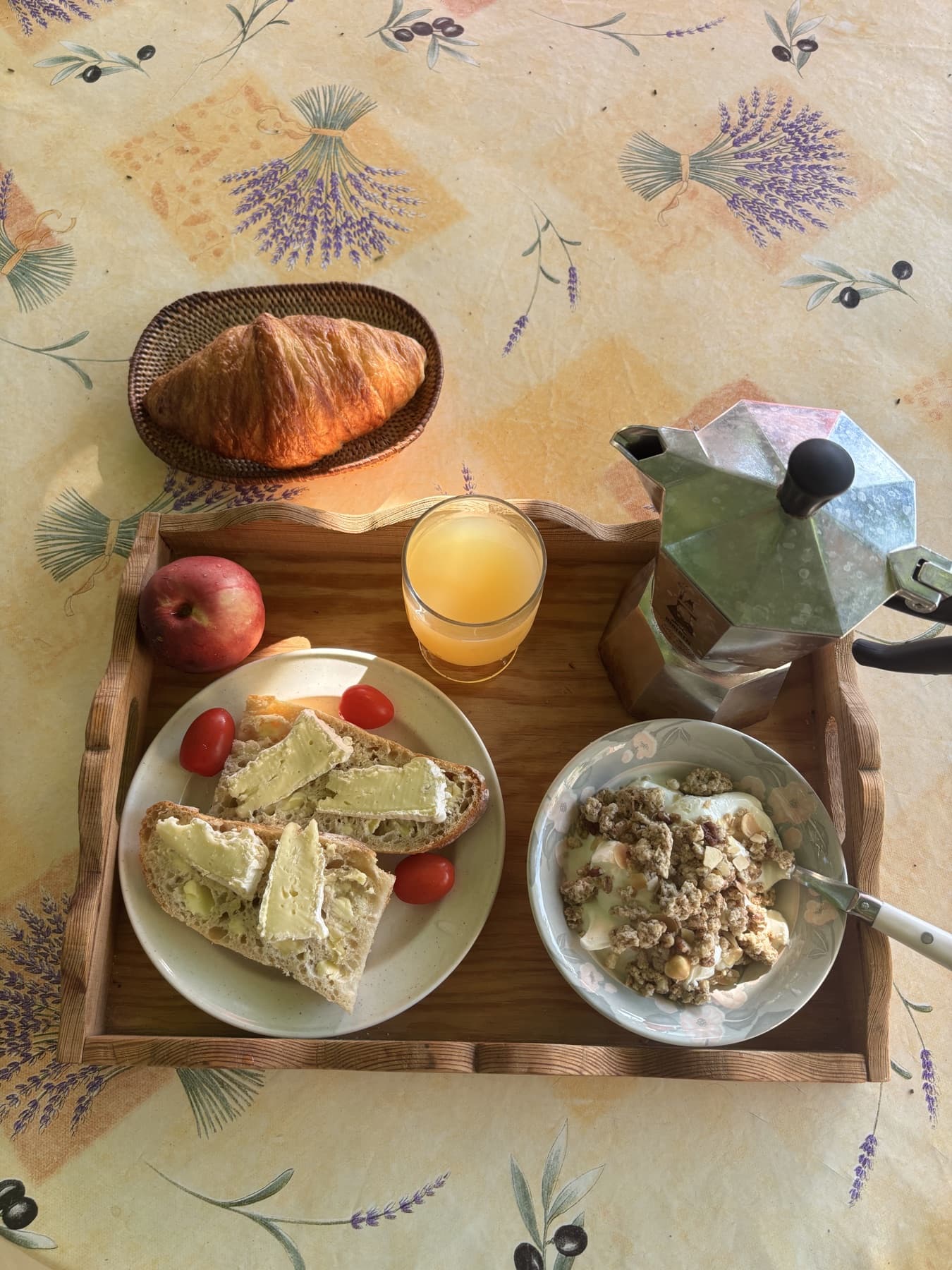 Frukost på uteplatsen